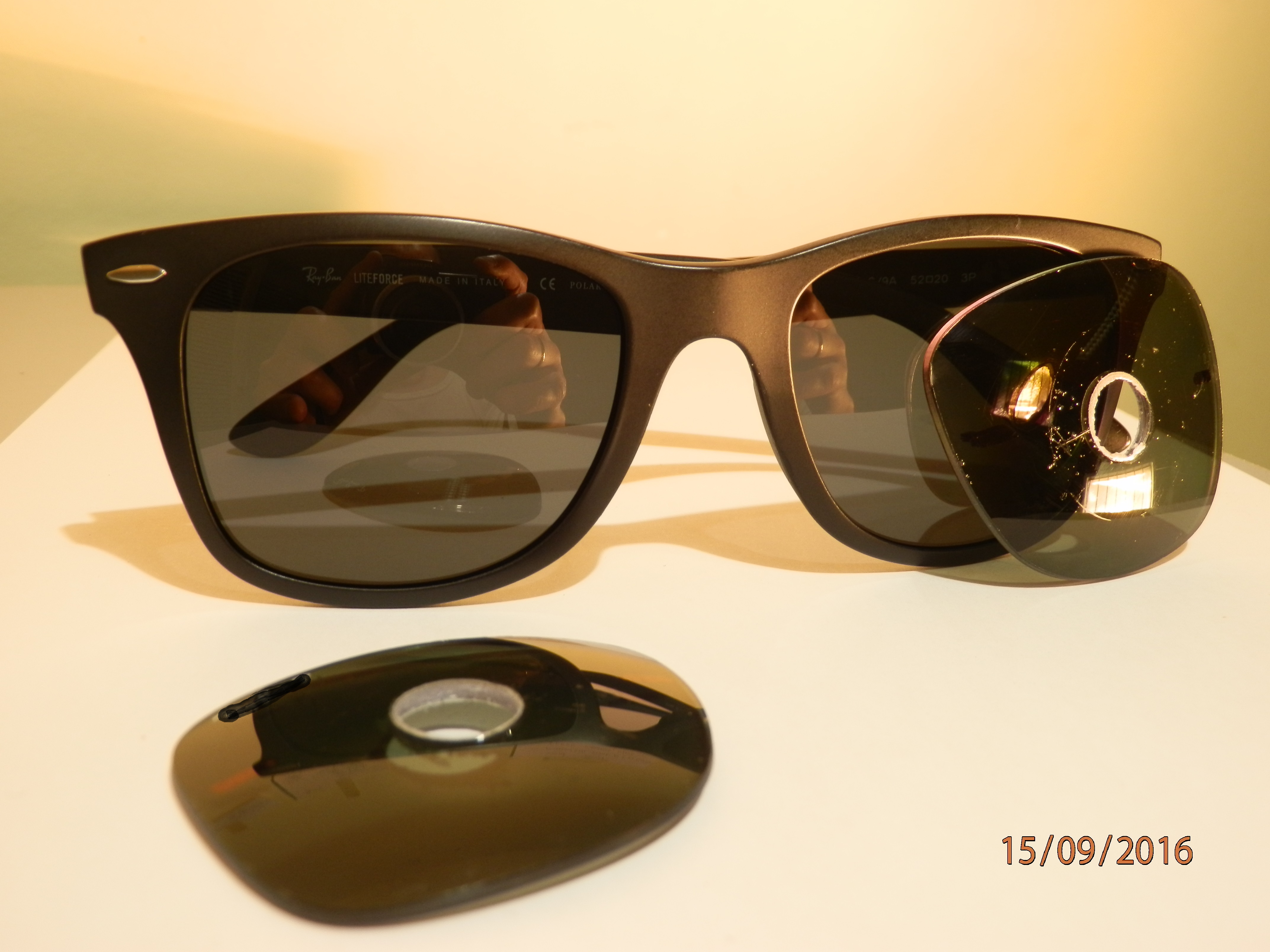 Examples of repaired sunglasses Lens cutting machine